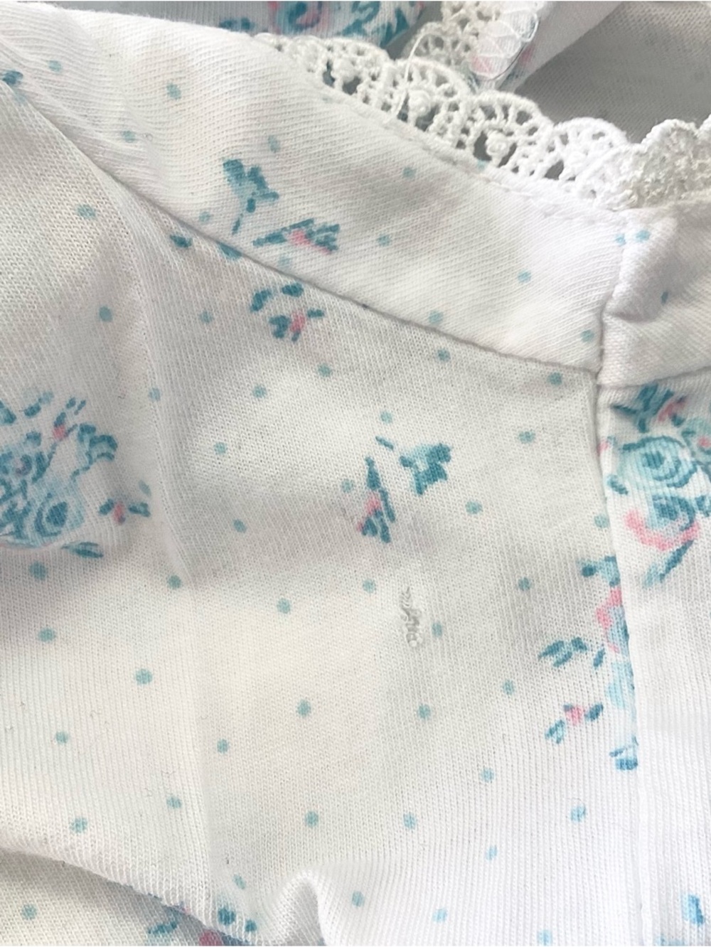 Eileen West Short Sleeve Knee Length Floral Nightgown - White/Blue - S - Picture 9 of 9
